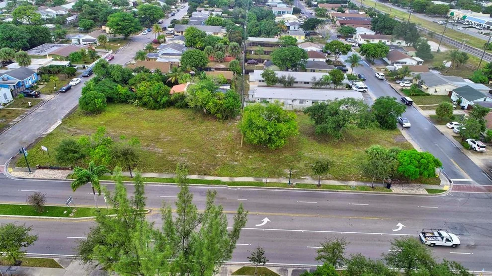 Unit for sale at 1212 10 Avenue N, Lake Worth Beach, FL 33460