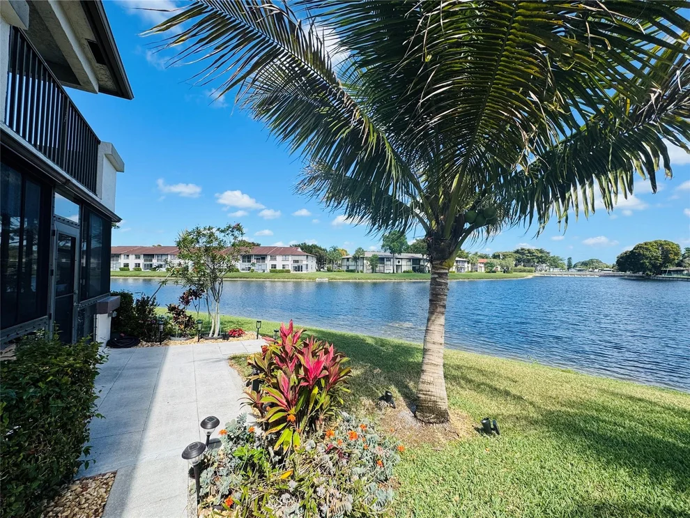 Unit for sale at 9644 W Mcnab Road, Fort Lauderdale, FL 33321