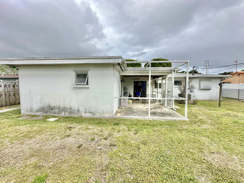 Unit for sale at 3831 Engle Road, Lake Worth, FL 33461