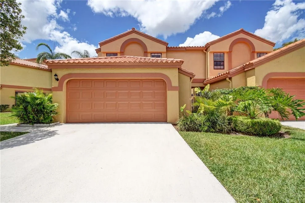 Unit for sale at 19923 Villa Lante Place, Boca Raton, FL 33434