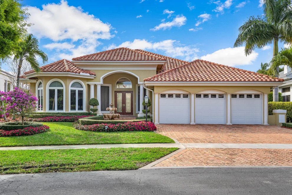 Unit for sale at 6057 NW 32nd Way, Boca Raton, FL 33496