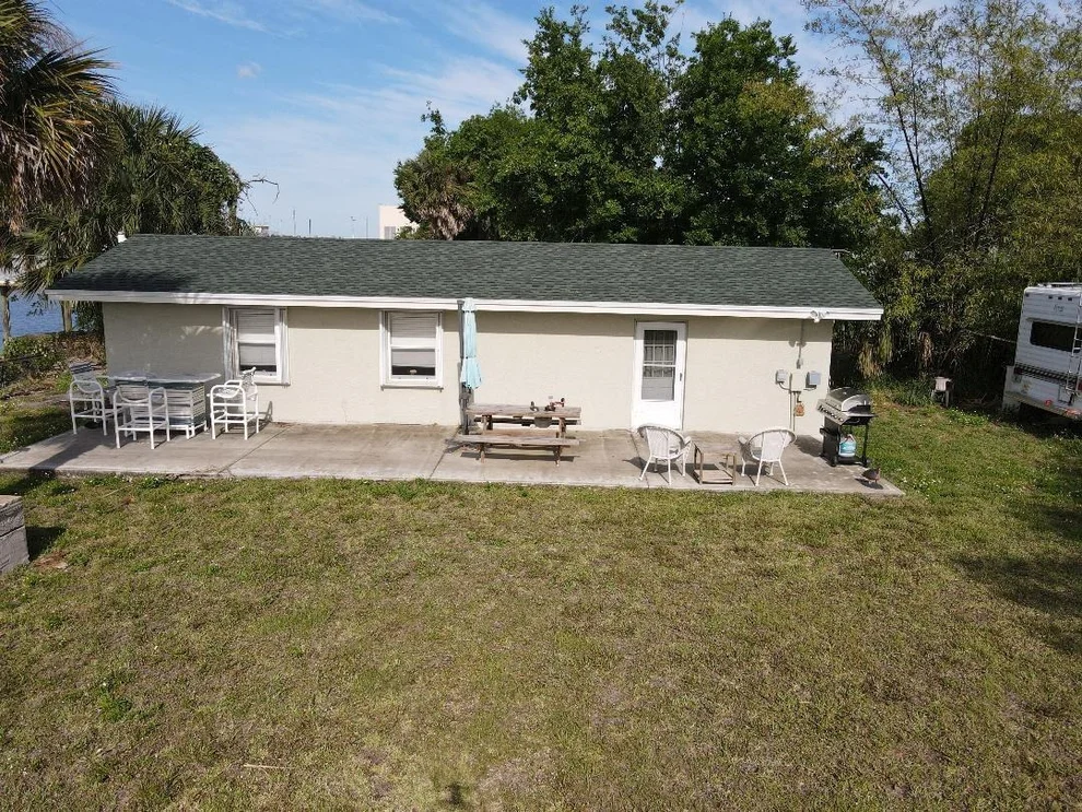Unit for sale at 6258 US Highway 441, Okeechobee, FL 34974