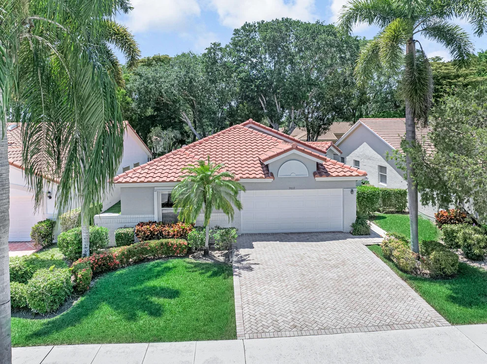 Unit for sale at 9822 Harbour Lake Circle, Boynton Beach, FL 33437