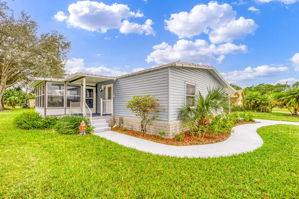 Unit for sale at 2834 SW Pontiac Place, Stuart, FL 34997