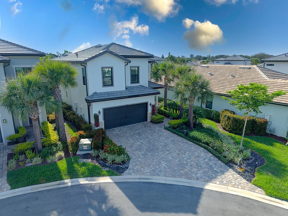 Unit for sale at 4463 Providence Way, Oakland Park, FL 33309