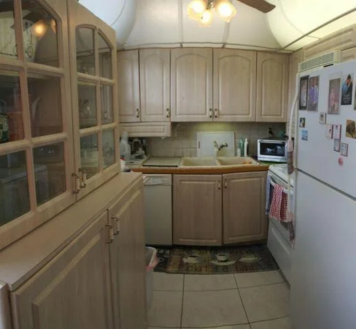Unit for sale at 118 Andover E, West Palm Beach, FL 33417