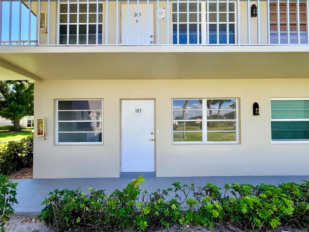 Unit for sale at 33 Pine Arbor Lane, Vero Beach, FL 32962