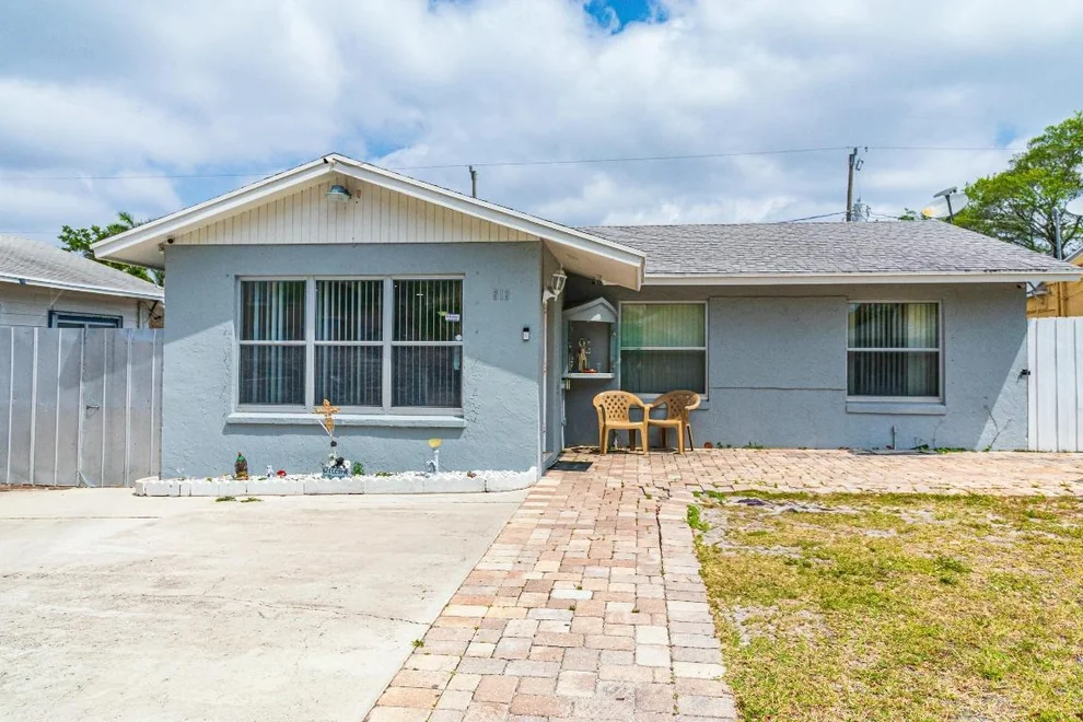 Unit for sale at 513 El Vedado, West Palm Beach, FL 33405