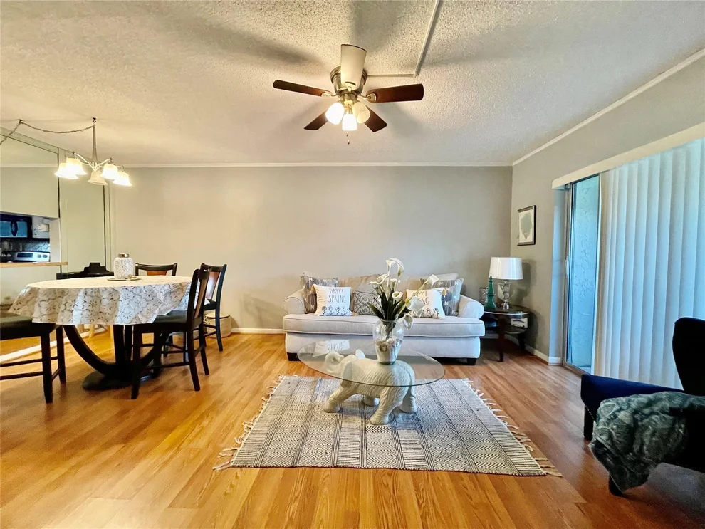 Unit for sale at 5541 Lakeside Drive, Margate, FL 33063