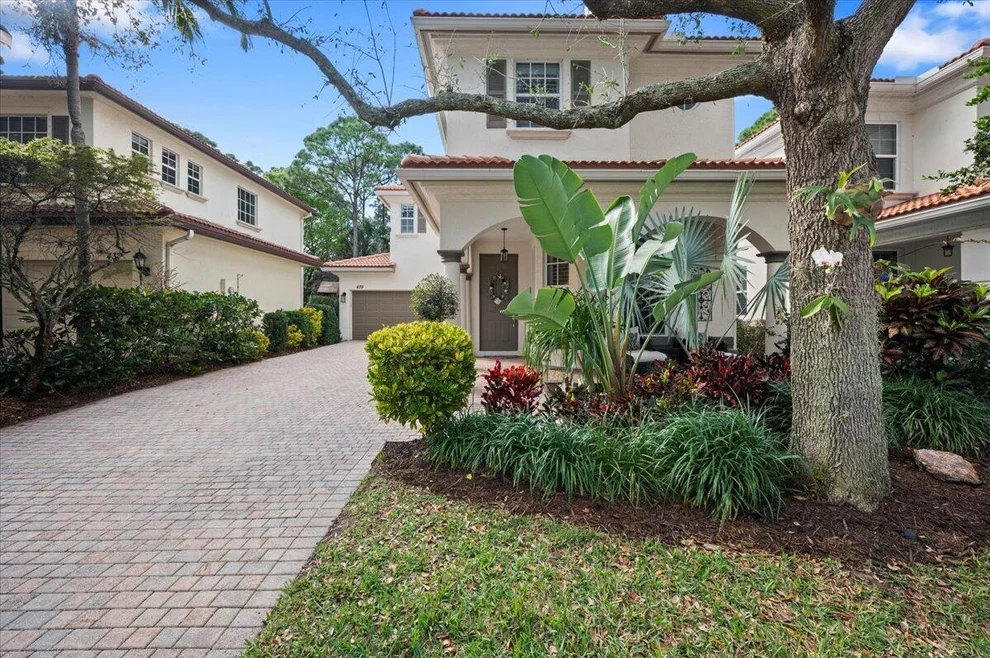 Unit for sale at 439 Pumpkin Drive, Palm Beach Gardens, FL 33410
