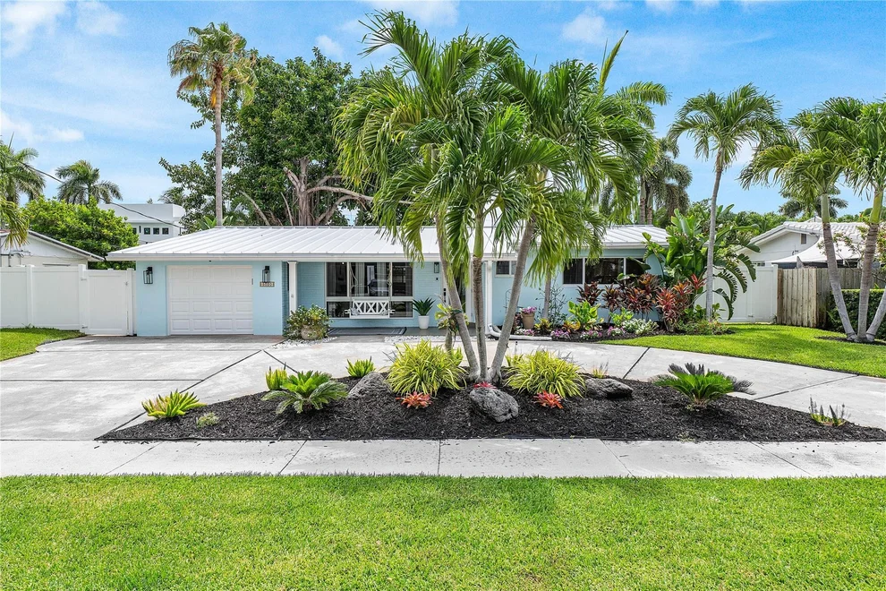 Unit for sale at 5030 NE 26th Terrace, Lighthouse Point, FL 33064