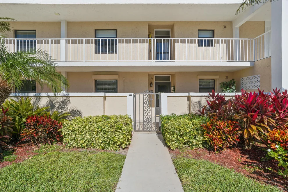 Unit for sale at 300 N Hwy A1a, Jupiter, FL 33477