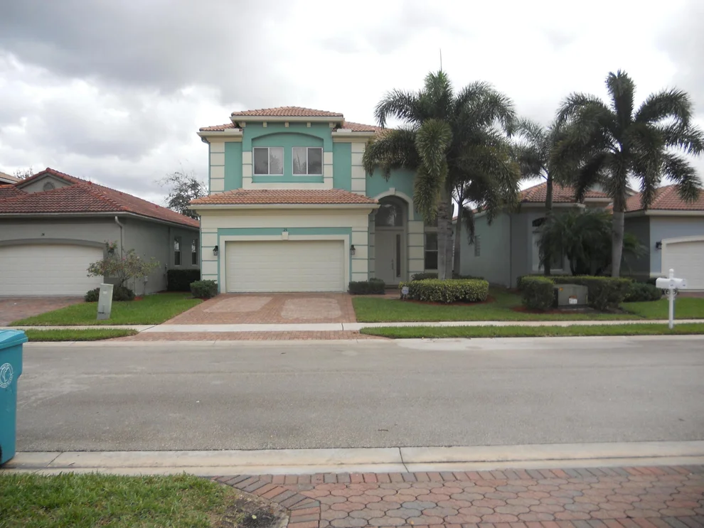 Unit for sale at 25 Country Lake Circle, Boynton Beach, FL 33436