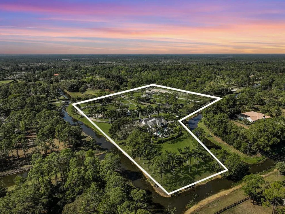Unit for sale at 14639 Crazy Horse Lane, Palm Beach Gardens, FL 33418