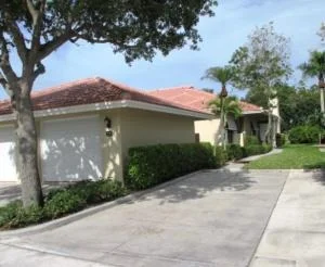 Unit for sale at 235 Old Meadow Way, Palm Beach Gardens, FL 33418
