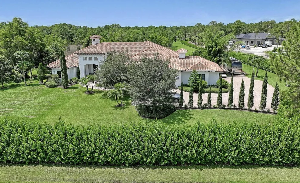 Unit for sale at 18900 SE Crosswinds Lane, Jupiter, FL 33478