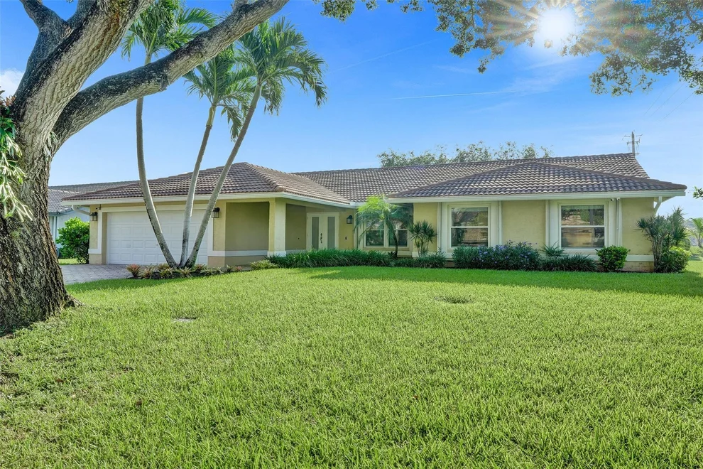 Unit for sale at 903 NW 82nd Avenue, Coral Springs, FL 33071