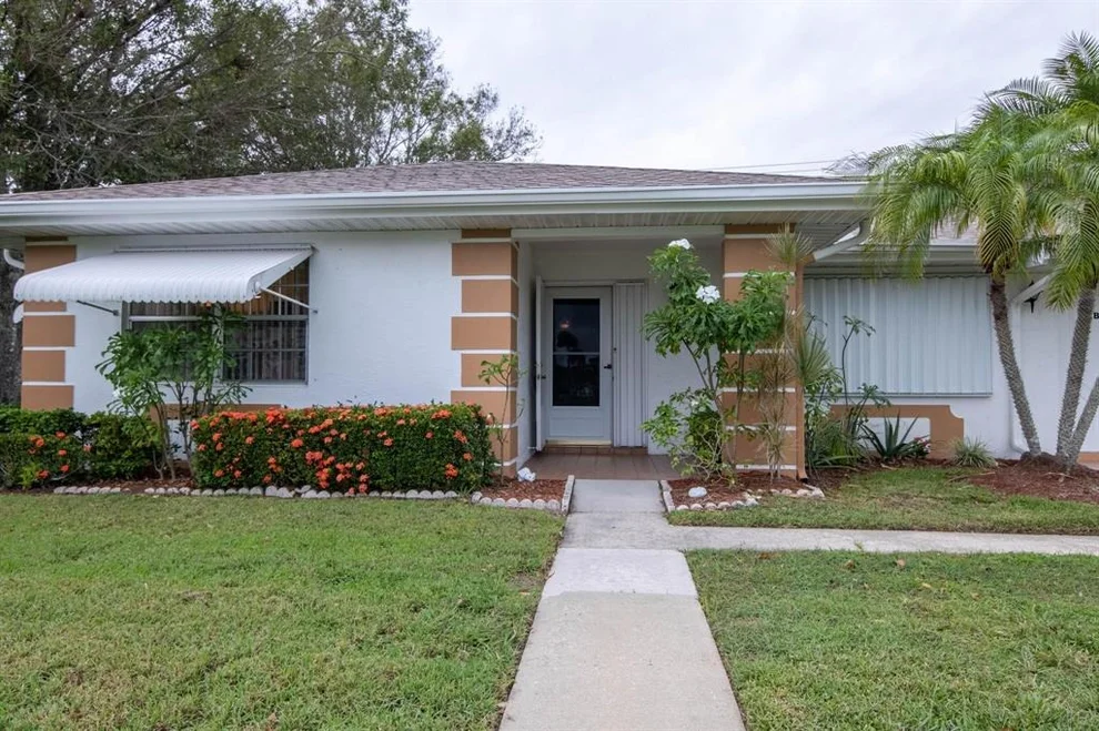 Unit for sale at 131 Lakes End Drive, Fort Pierce, FL 34950