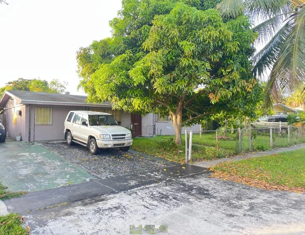 Unit for sale at 12126 Hillman Drive, Palm Beach Gardens, FL 33410