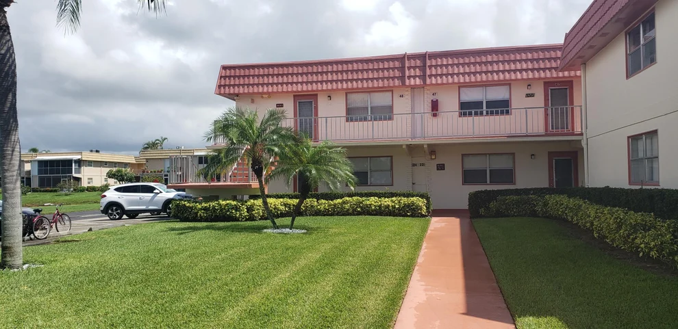 Unit for sale at 48 Saxony A, Delray Beach, FL 33446