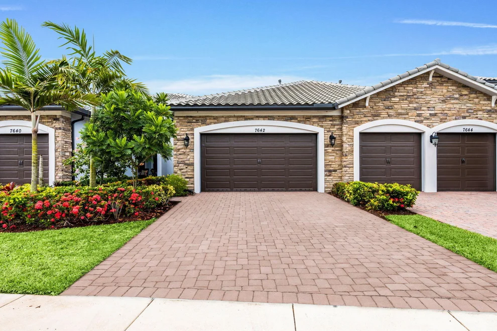 Unit for sale at 7642 N Blue Spring Drive, Parkland, FL 33067