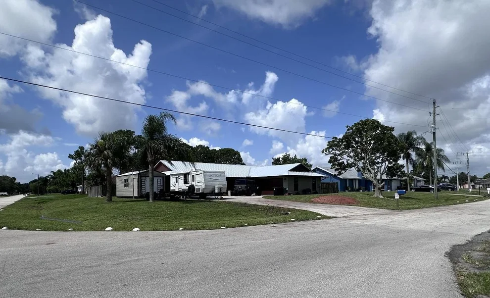 Unit for sale at 892 SE Atlantus Avenue, Port St Lucie, FL 34983