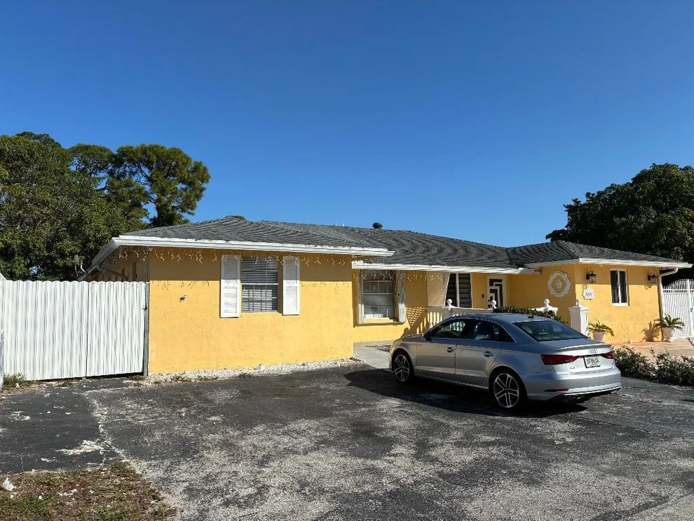 Unit for sale at 5268 Cannon Way E, West Palm Beach, FL 33415