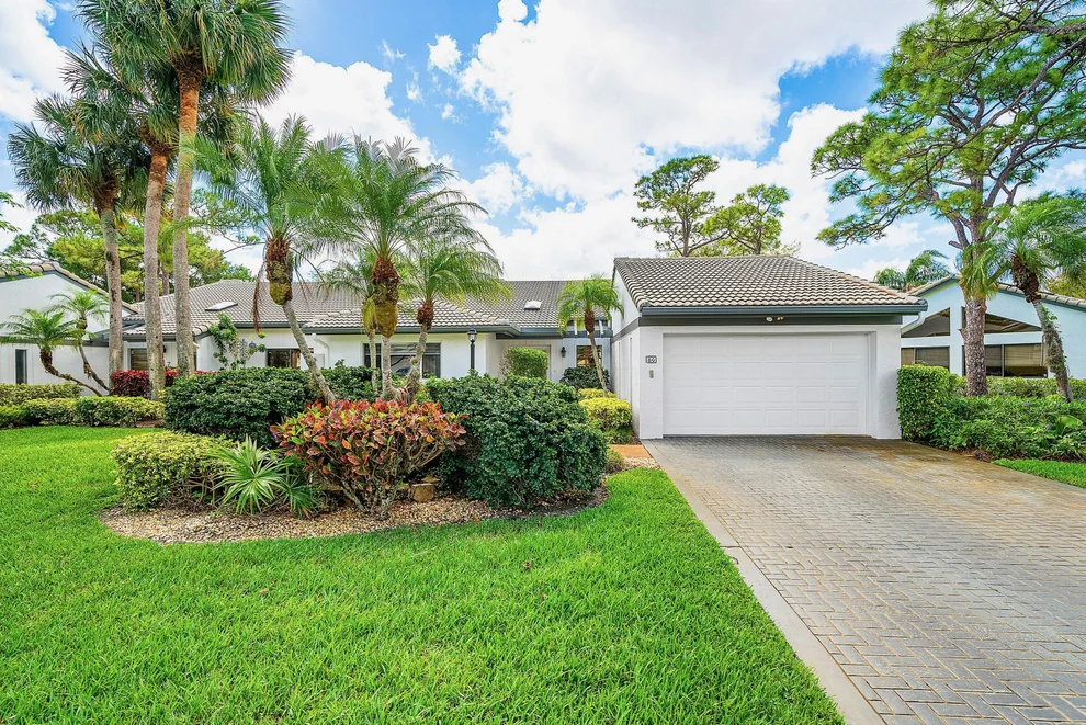Unit for sale at 86 Cambridge Lane, Boynton Beach, FL 33436