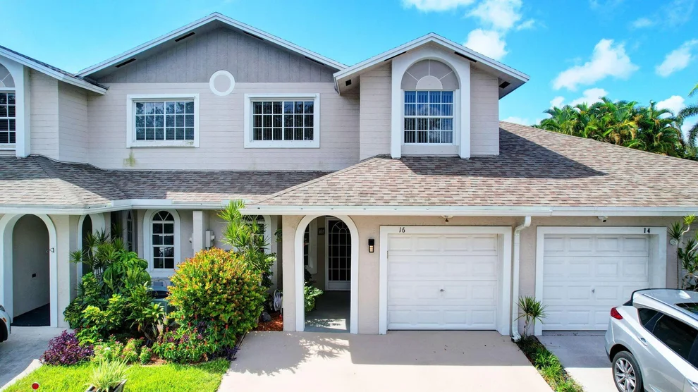 Unit for sale at 16 Desford Lane, Boynton Beach, FL 33426