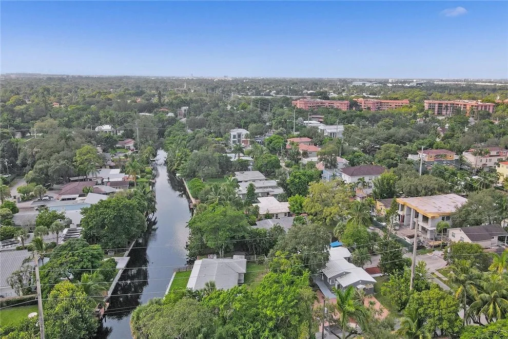 Unit for sale at 700 SW 8th Terrace, Fort Lauderdale, FL 33315