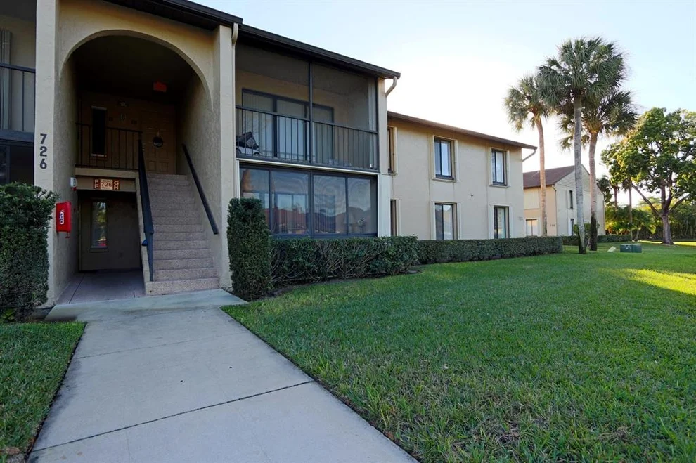 Unit for sale at 726 Sunny Pine Way, Greenacres, FL 33415