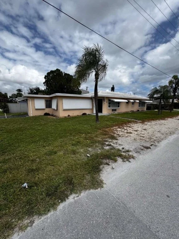 Unit for sale at 405-407 SE 23rd Street, Fort Lauderdale, FL 33316