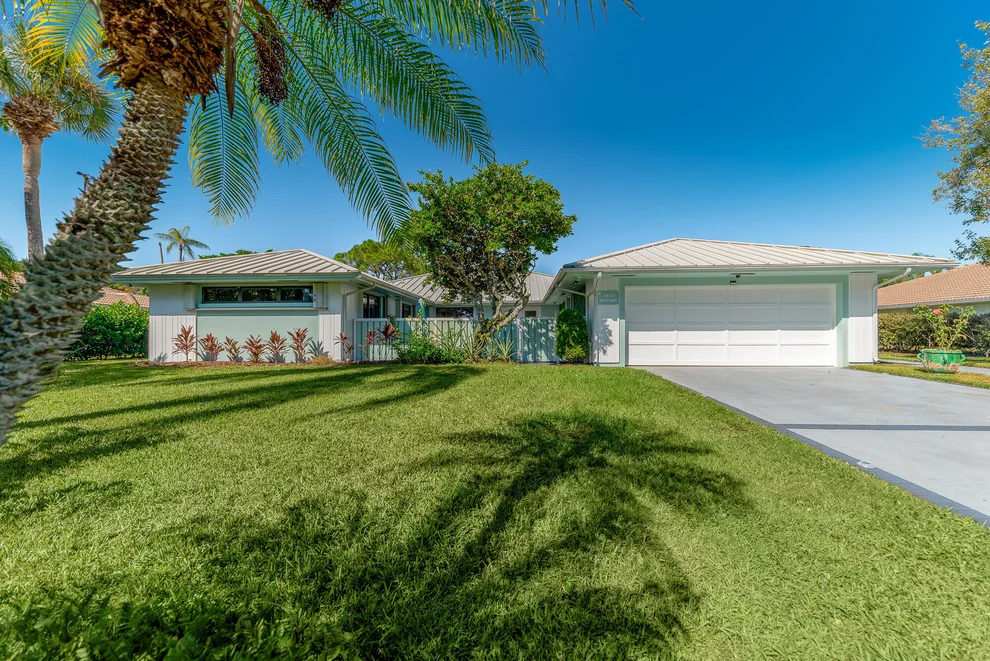 Unit for sale at 4932 SW Aberdeen Circle, Palm City, FL 34990