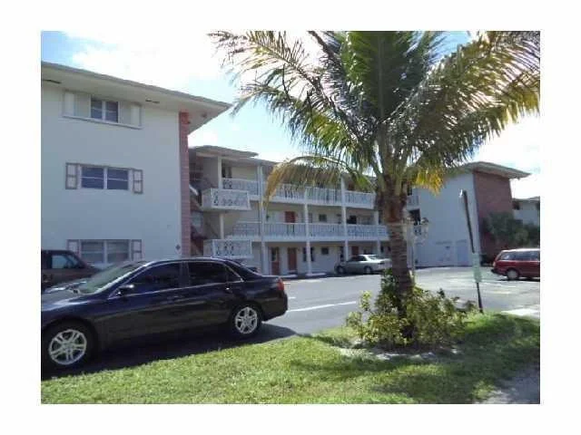 Unit for sale at 4771 NW 10th Court, Plantation, FL 33313