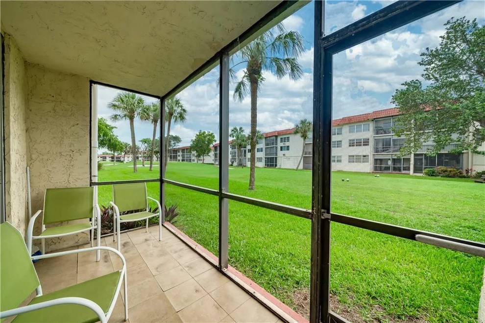 Unit for sale at 8960 S Hollybrook Boulevard, Pembroke Pines, FL 33025