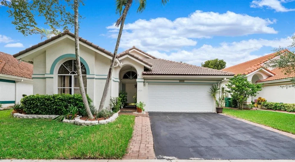 Unit for sale at 6925 NW 29 Court, Margate, FL 33063