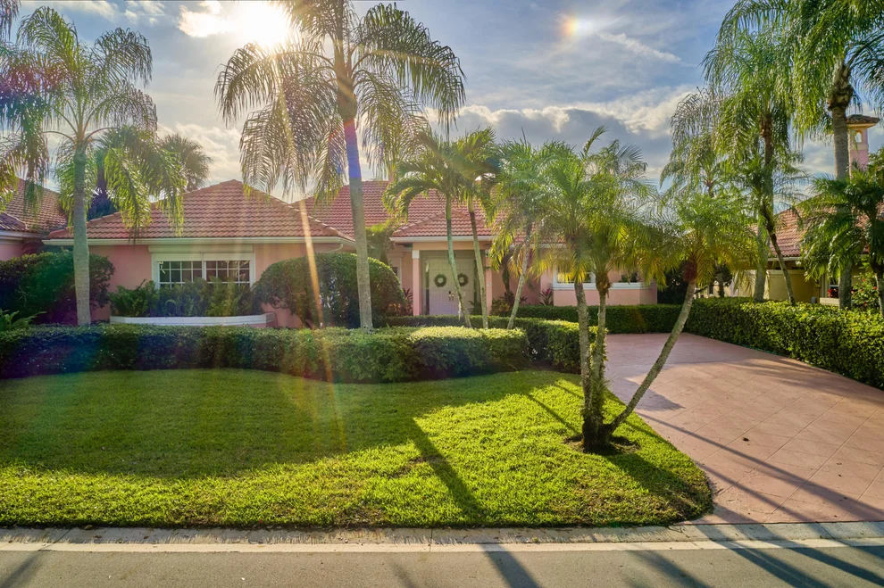 Unit for sale at 70 Cayman Place, Palm Beach Gardens, FL 33418