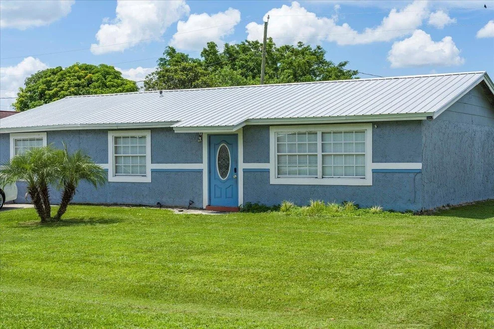 Unit for sale at 1133 Mississippi Avenue, Clewiston, FL 33440