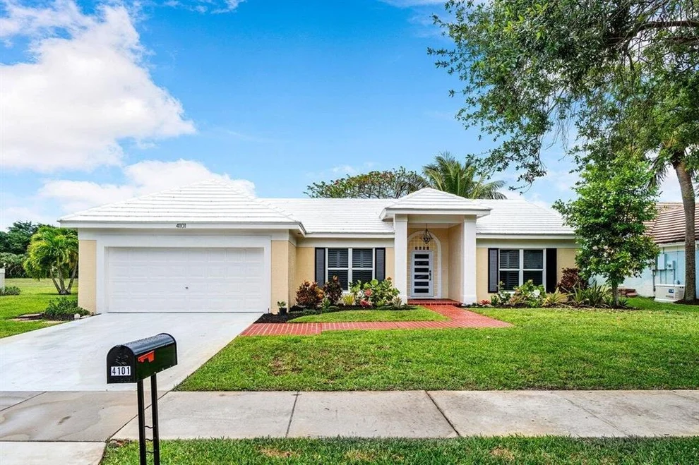 Unit for sale at 4101 Satin Leaf Court, Delray Beach, FL 33445
