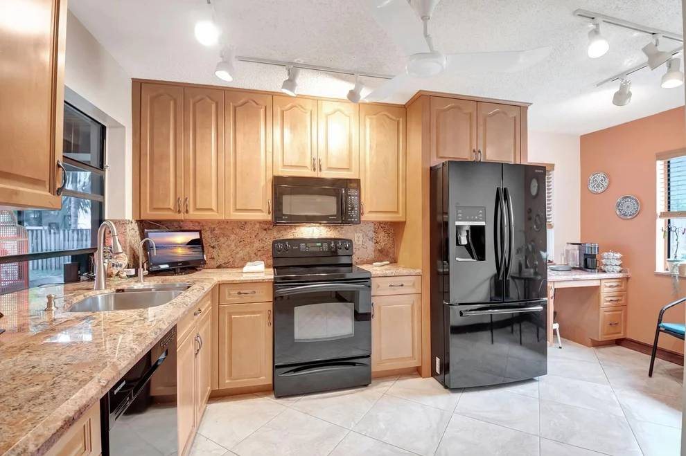 Unit for sale at 22687 SW 53rd Avenue, Boca Raton, FL 33433