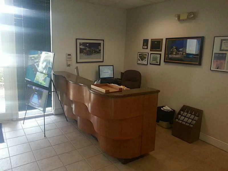 Unit for sale at 3990 NW 9th Avenue, Oakland Park, FL 33309