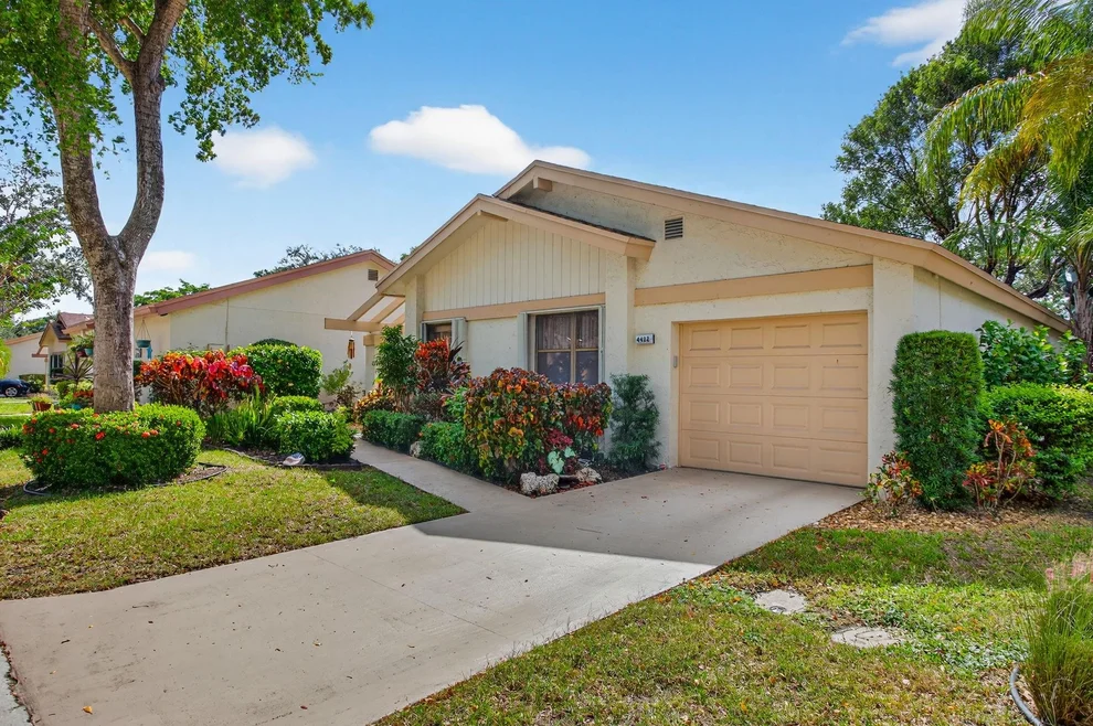 Unit for sale at 4432 Cordia Circle, Coconut Creek, FL 33066