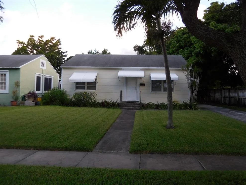 Unit for sale at 830 Colonial Road, West Palm Beach, FL 33405