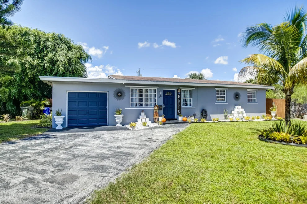 Unit for sale at 3649 SW 16th Street, Fort Lauderdale, FL 33312
