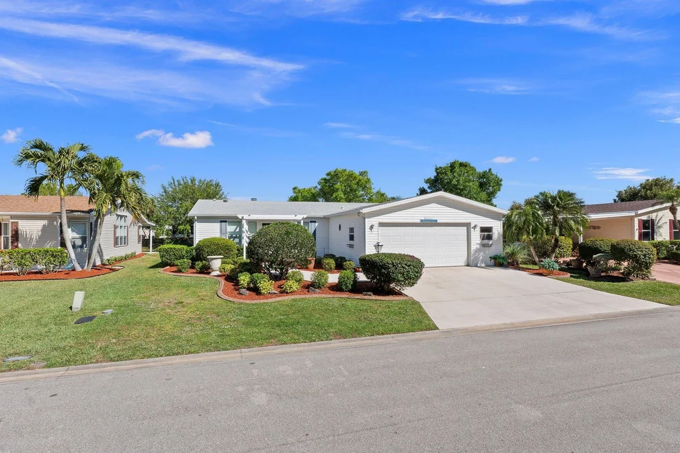 Unit for sale at 7852 Horned Lark Circle, Port St Lucie, FL 34952