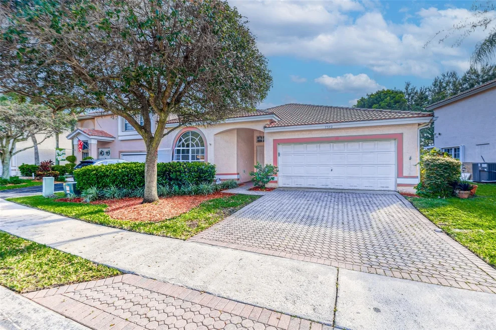 Unit for sale at 7540 NW 28th Street, Margate, FL 33063
