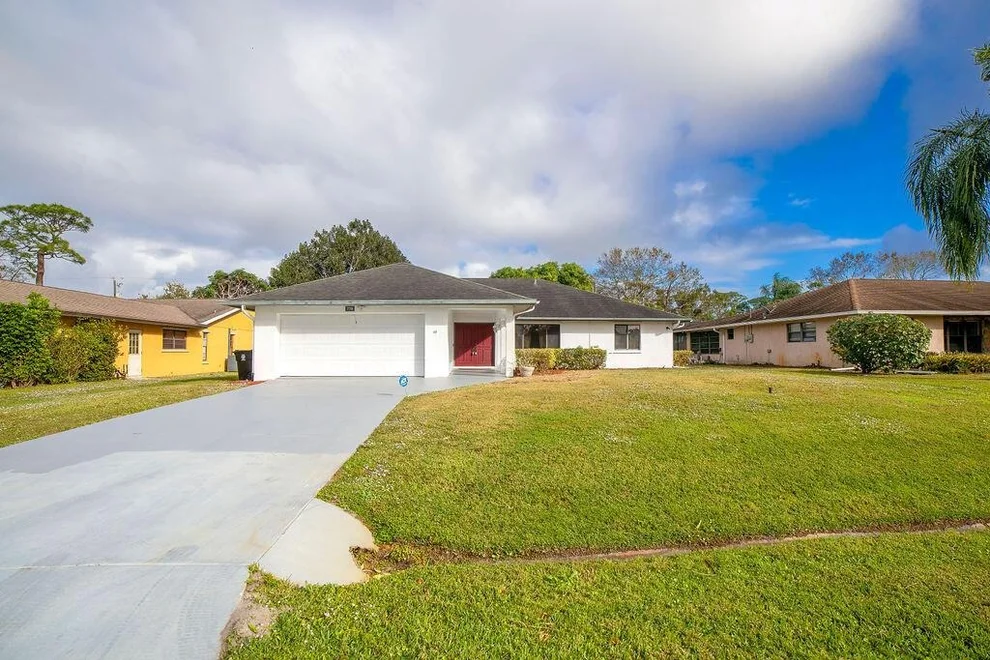 Unit for sale at 779 SE Forgal Street, Port St Lucie, FL 34983