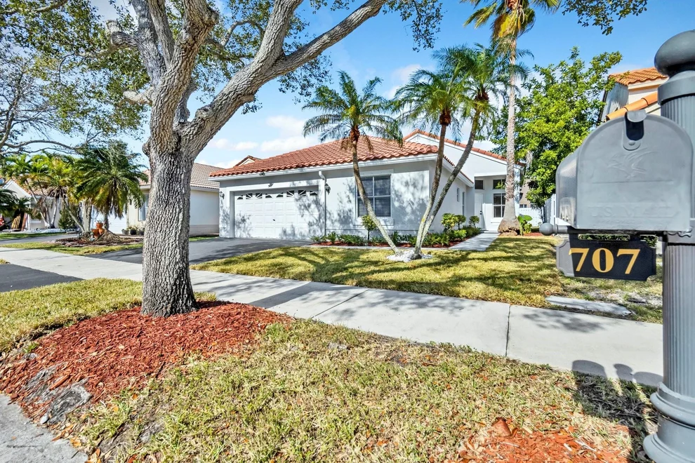 Unit for sale at 707 Stanton Drive, Weston, FL 33326