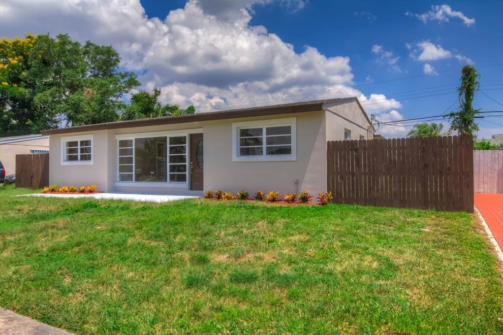 Unit for sale at 579 Tallulah Road, Lake Worth, FL 33462