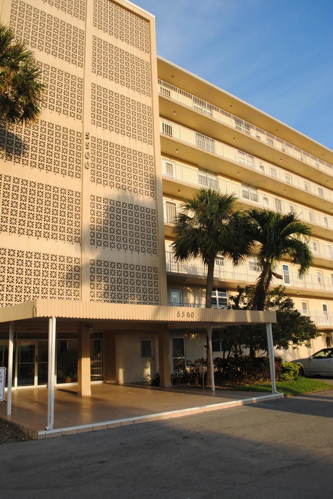 Unit for sale at 5500 NW 2nd Avenue, Boca Raton, FL 33487